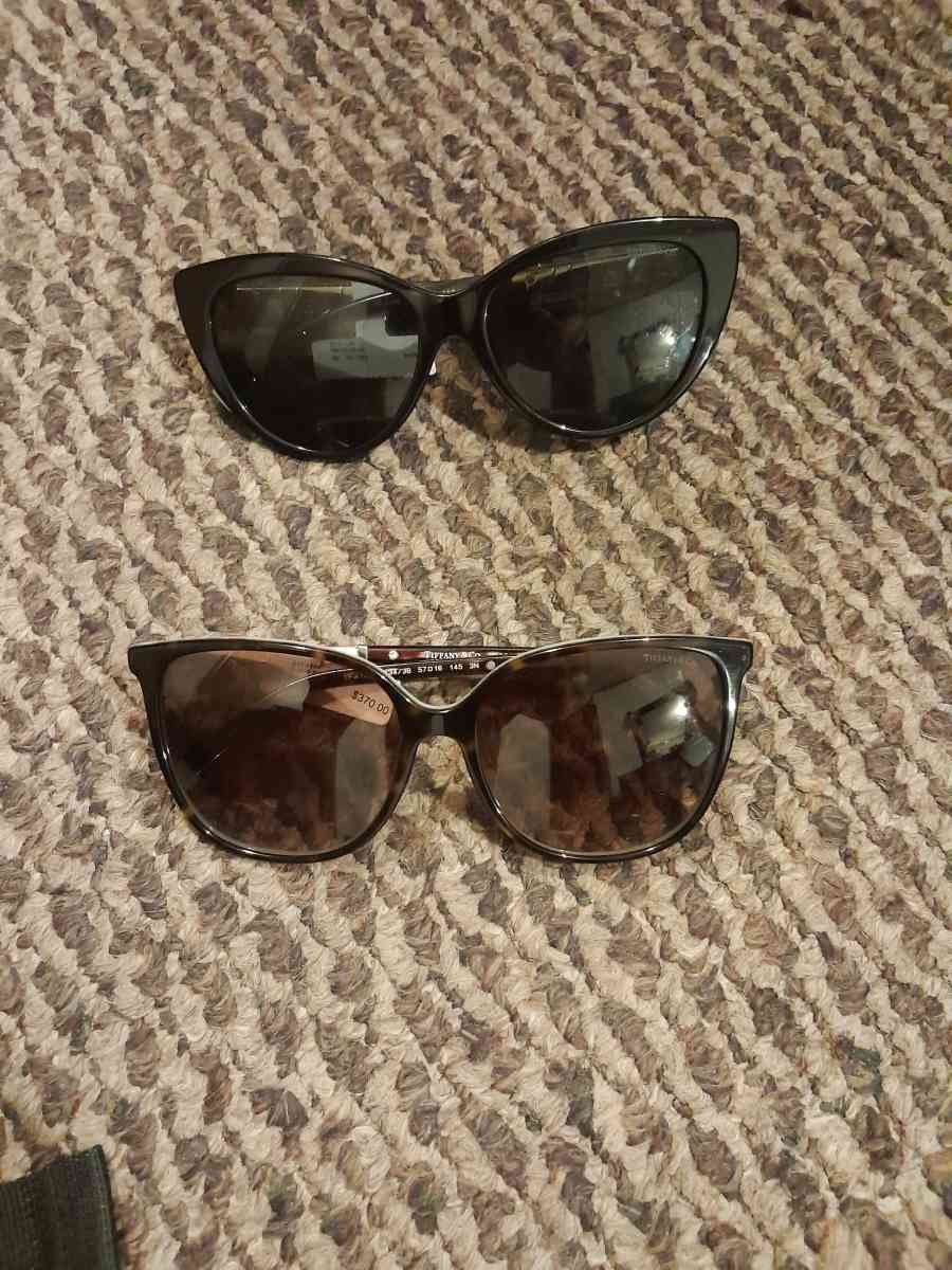 Tiffany sulasses - Baltimore, Maryland