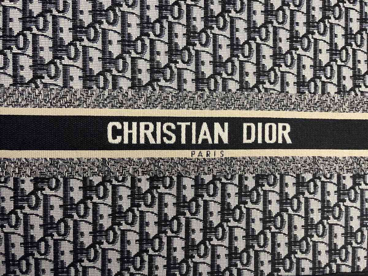 Christian Dior Booktote and Chanel long wallet Bundle - Virginia Beach, Virginia - FleaMarketBay