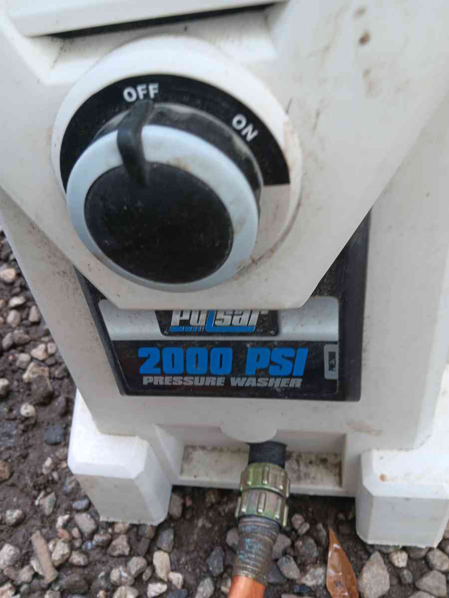 2000psi pressure washer - Belton, South Carolina - FleaMarketBay