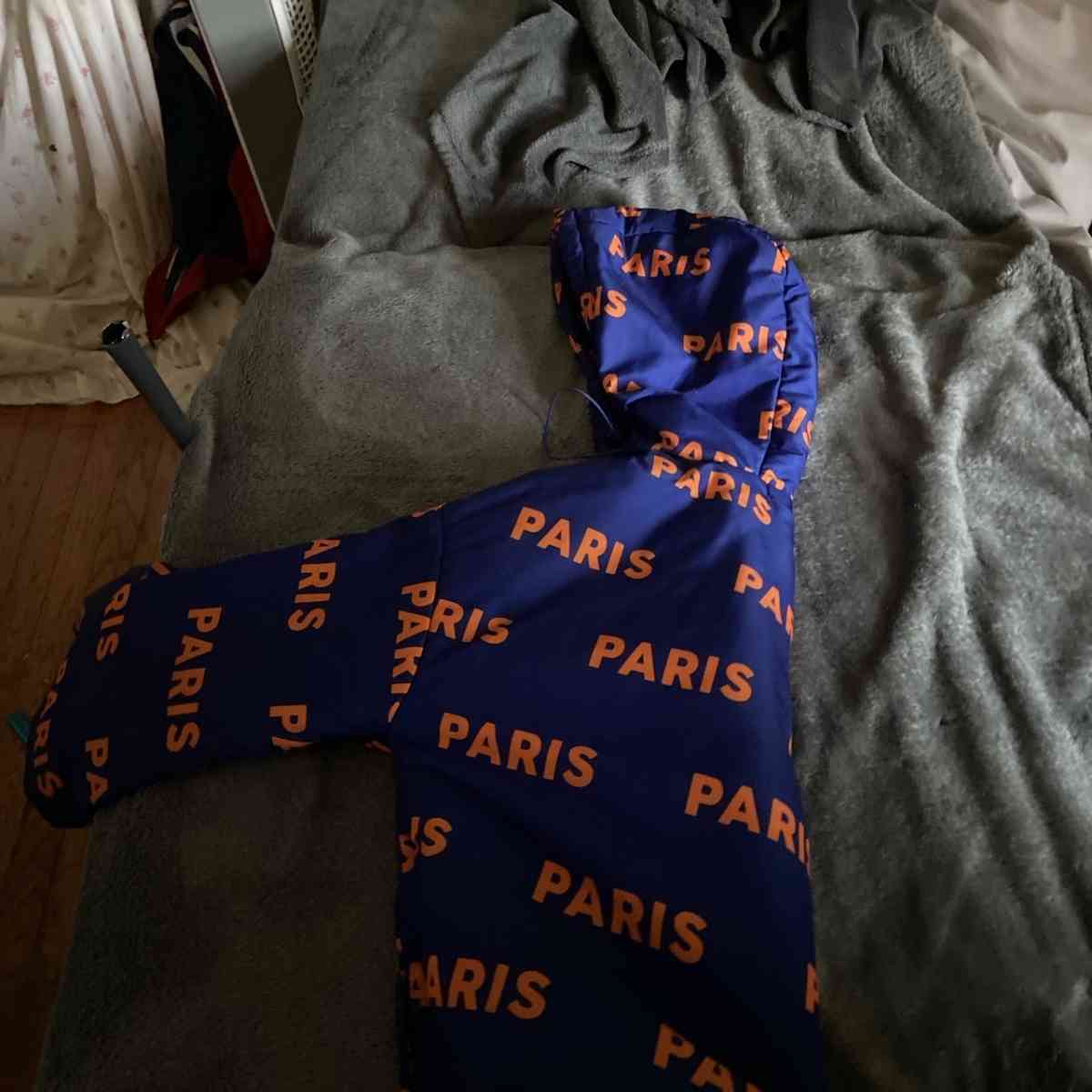 Forever 21 jacket - Buzzards Bay, Massachusetts - FleaMarketBay