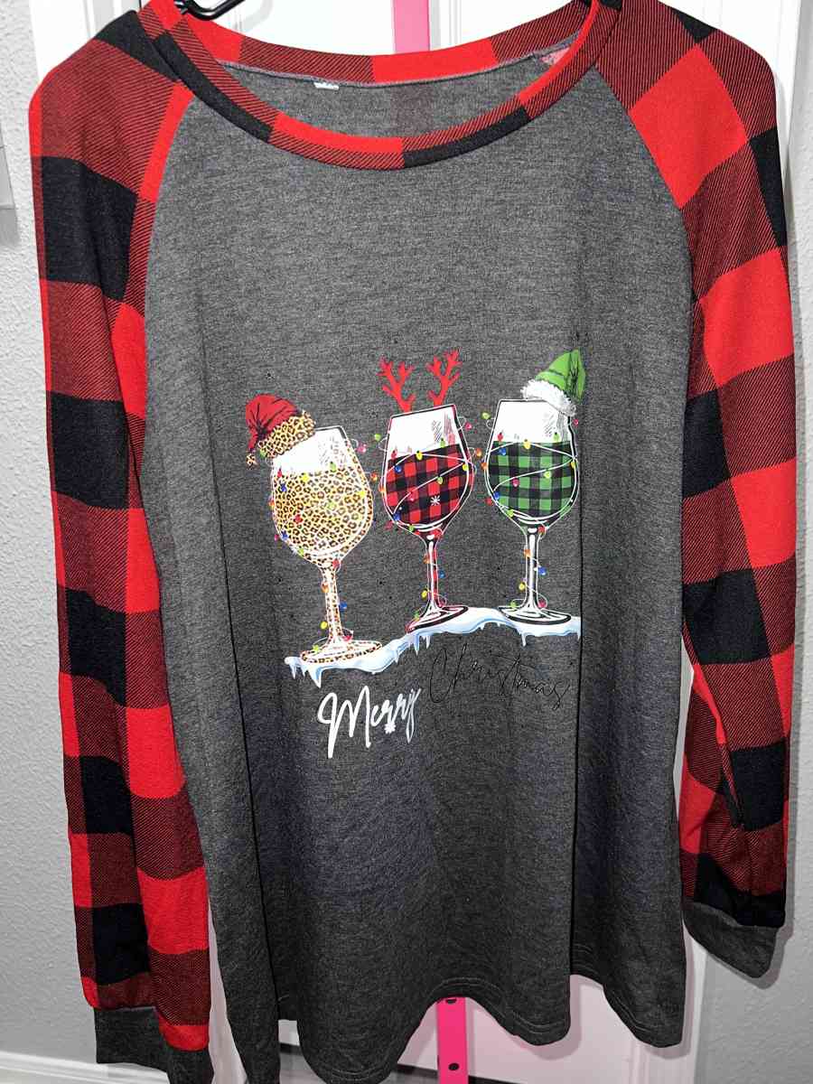 2XL Long Sleeve Merry Christmas Shirt - Houston, Texas