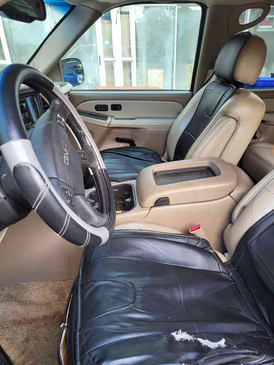 GMC Yukon 2003 - Morristown, Tennessee - FleaMarketBay