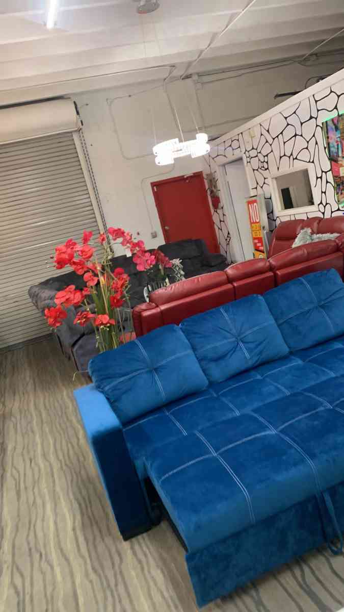 Sofa Bed - Hialeah, Florida