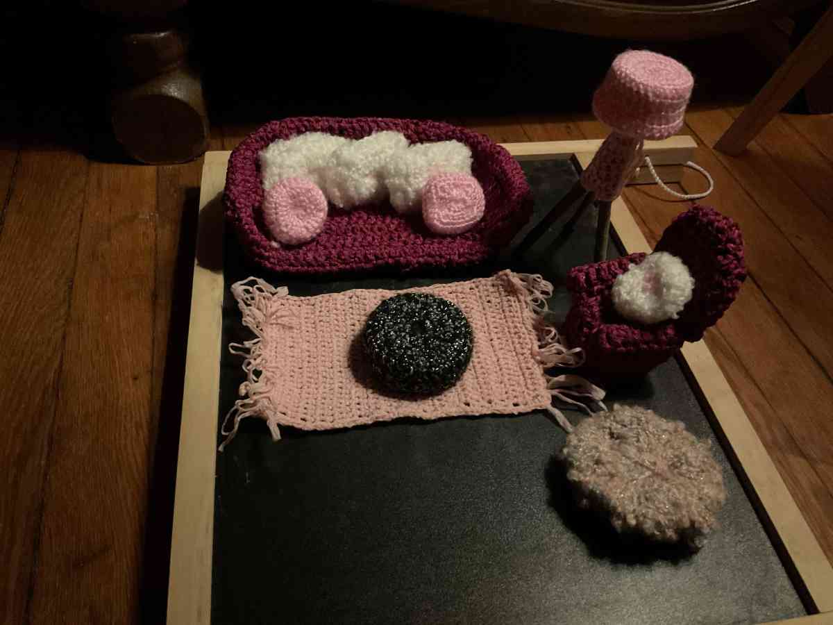 toys living room - Richmond, Virginia