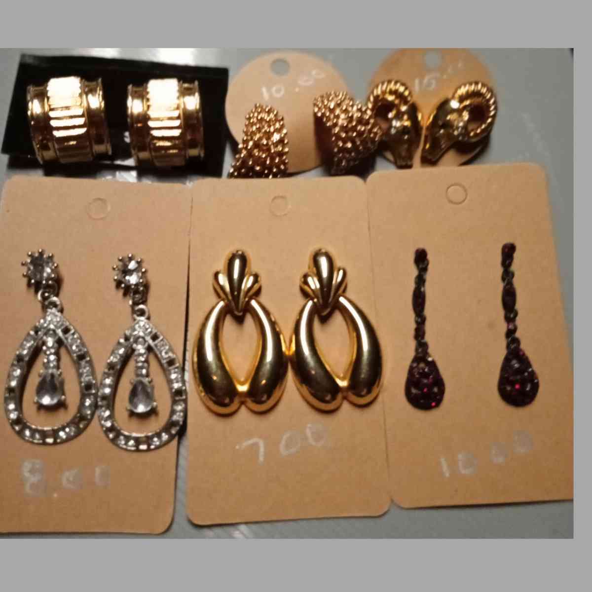 vintage earrings - Concord, California