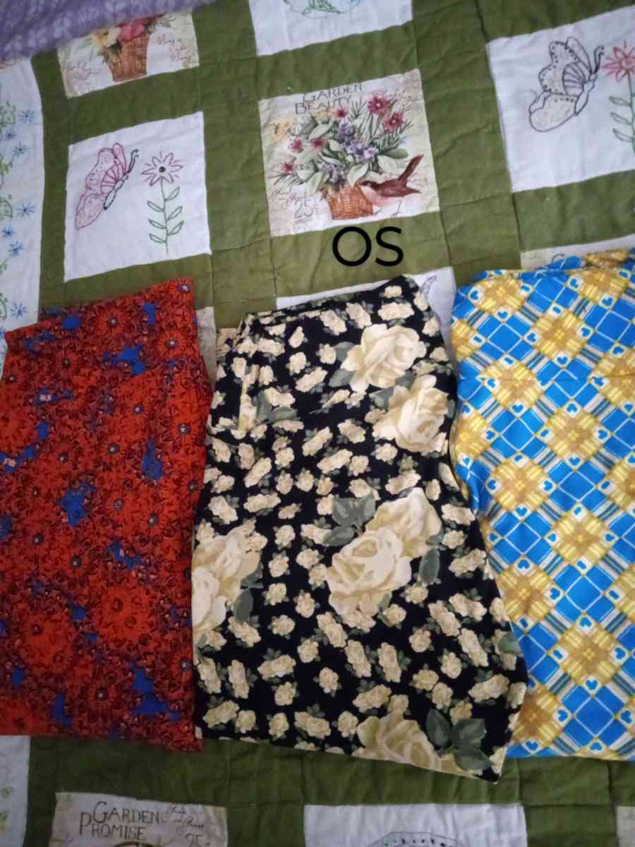 Brand New LuLaRoe OS Leggings 9 each Fit size 2 to 10 - Hemet, California - FleaMarketBay