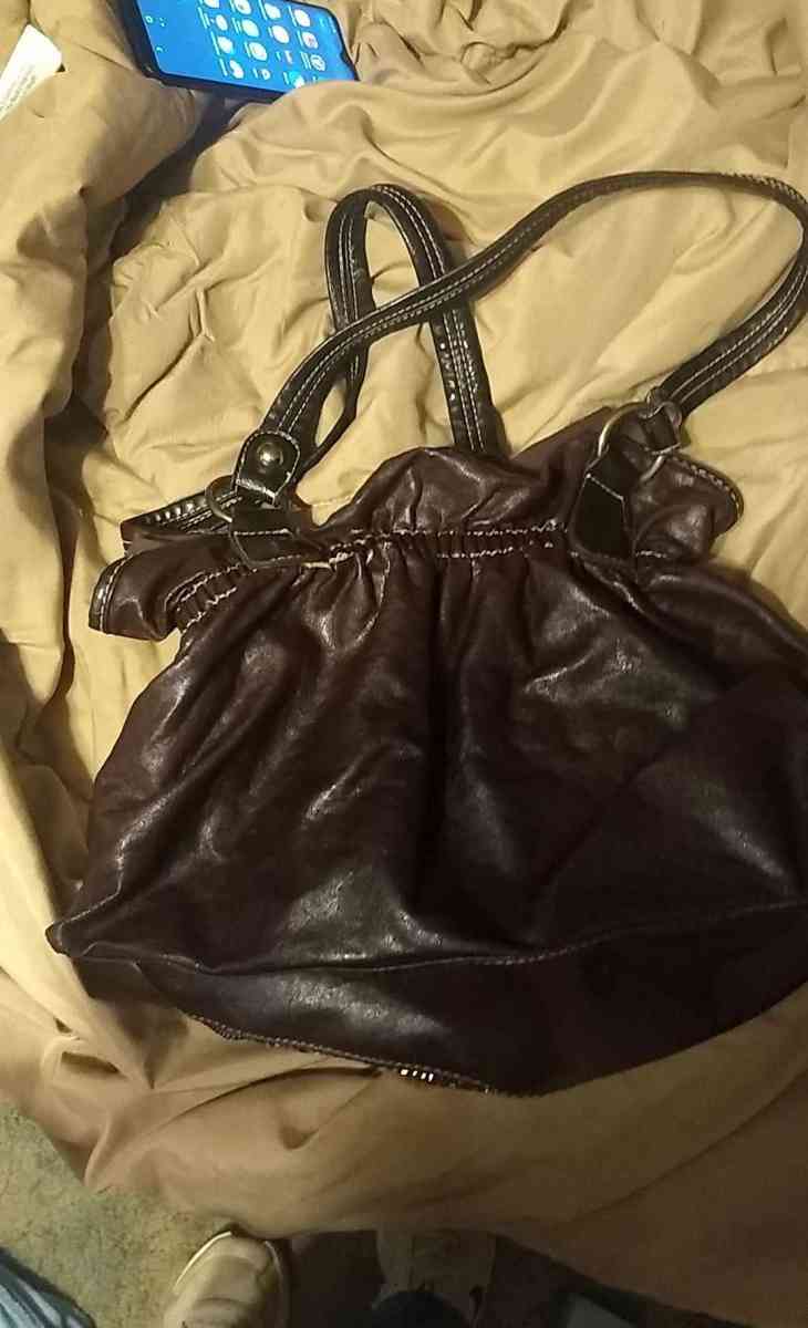 chateau purse - Double Springs, Alabama - FleaMarketBay