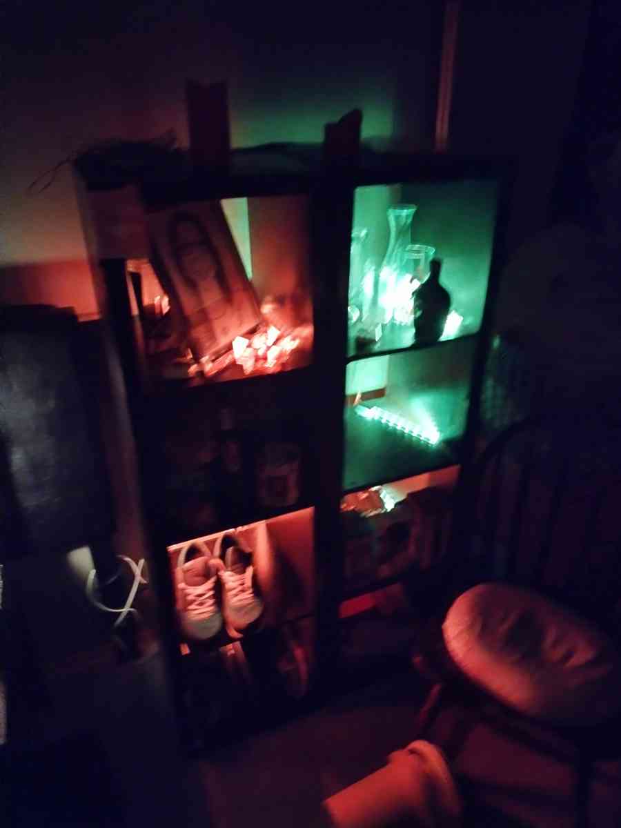 LED Book Shelfs - Dallas, Texas - FleaMarketBay