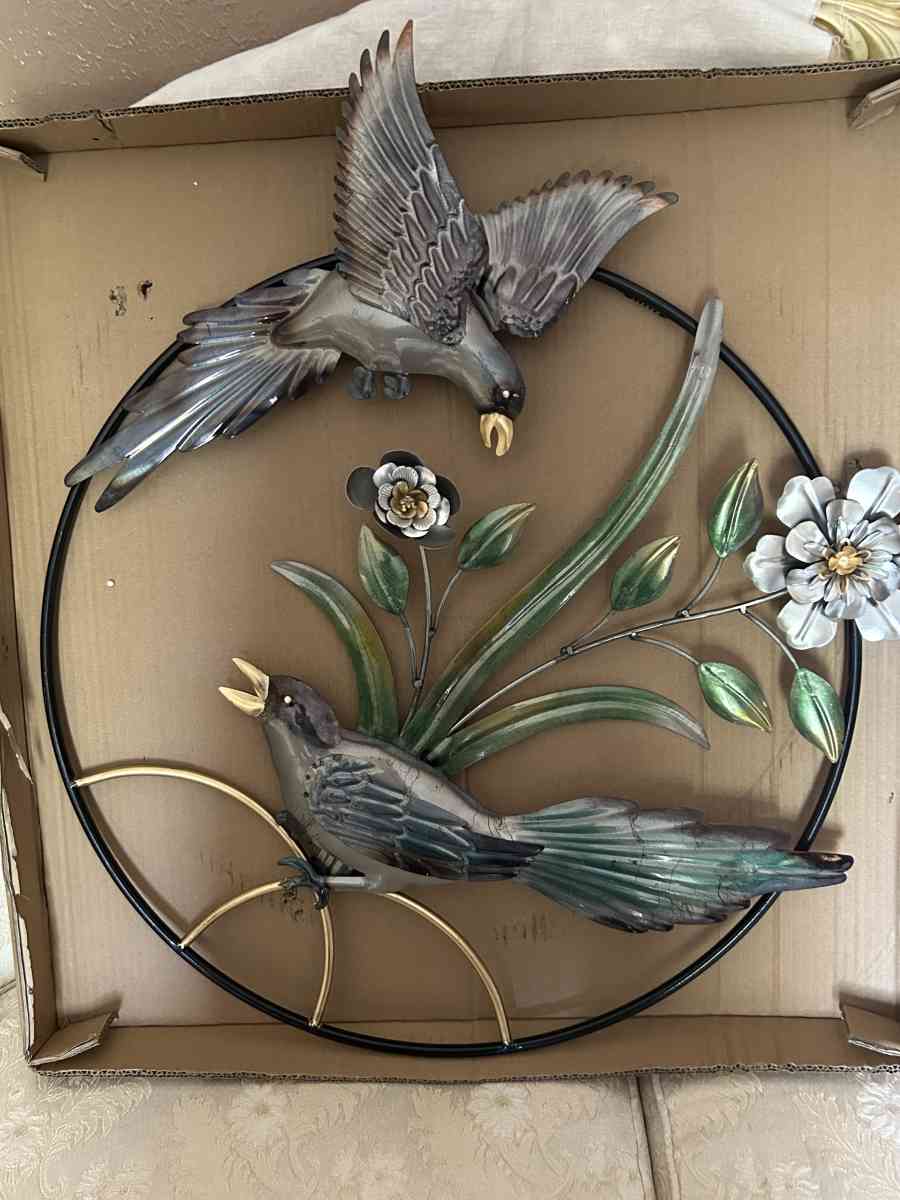 Beautiful Metal Wall Hanger - Katy, Texas