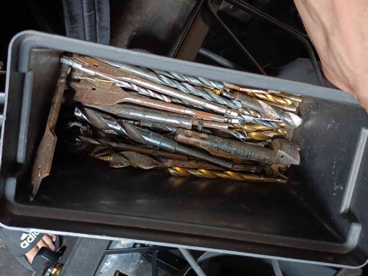 Drill Bits - Long Beach, Mississippi - FleaMarketBay