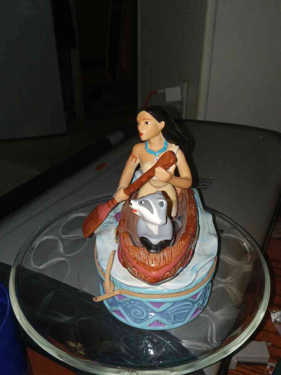 Is vintage pocahontas original - Clearlake, California - FleaMarketBay