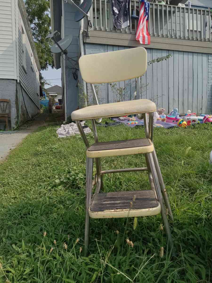 1950s Antique Kitchen Step Stool - Roanoke, Virginia