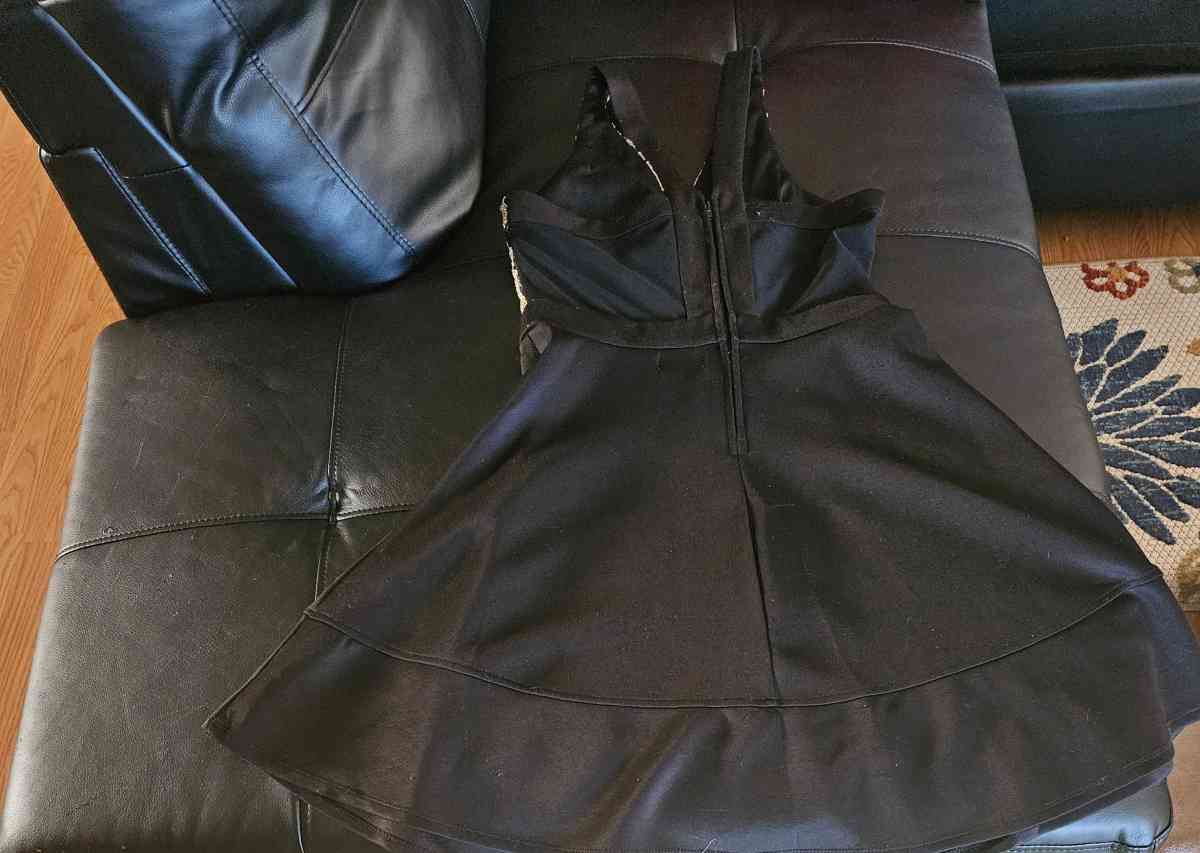 Dress - Maricopa, Arizona - FleaMarketBay