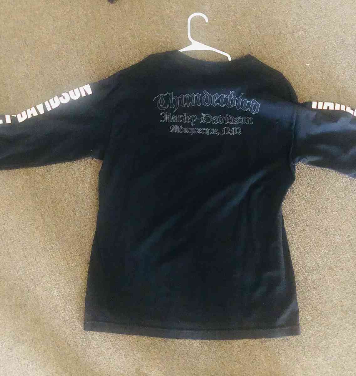 I am selling two Harley Davidson long sleeve - El Paso, Texas