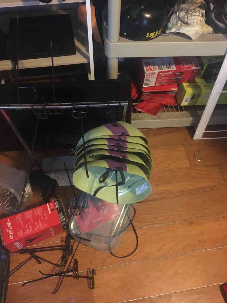 costume - Fayetteville, North Carolina - FleaMarketBay