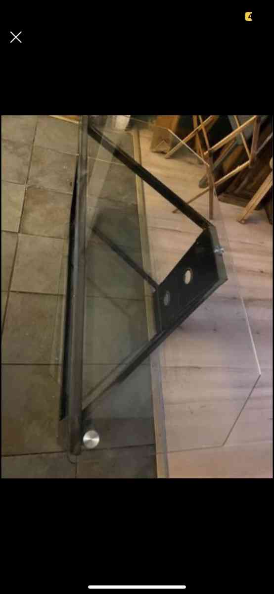 3 Tier Stand with wall mount - Aiken, South Carolina - FleaMarketBay