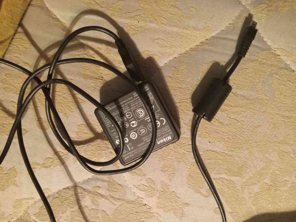 Camera Nikkon coolpix P500 121 - San Antonio, Texas - FleaMarketBay