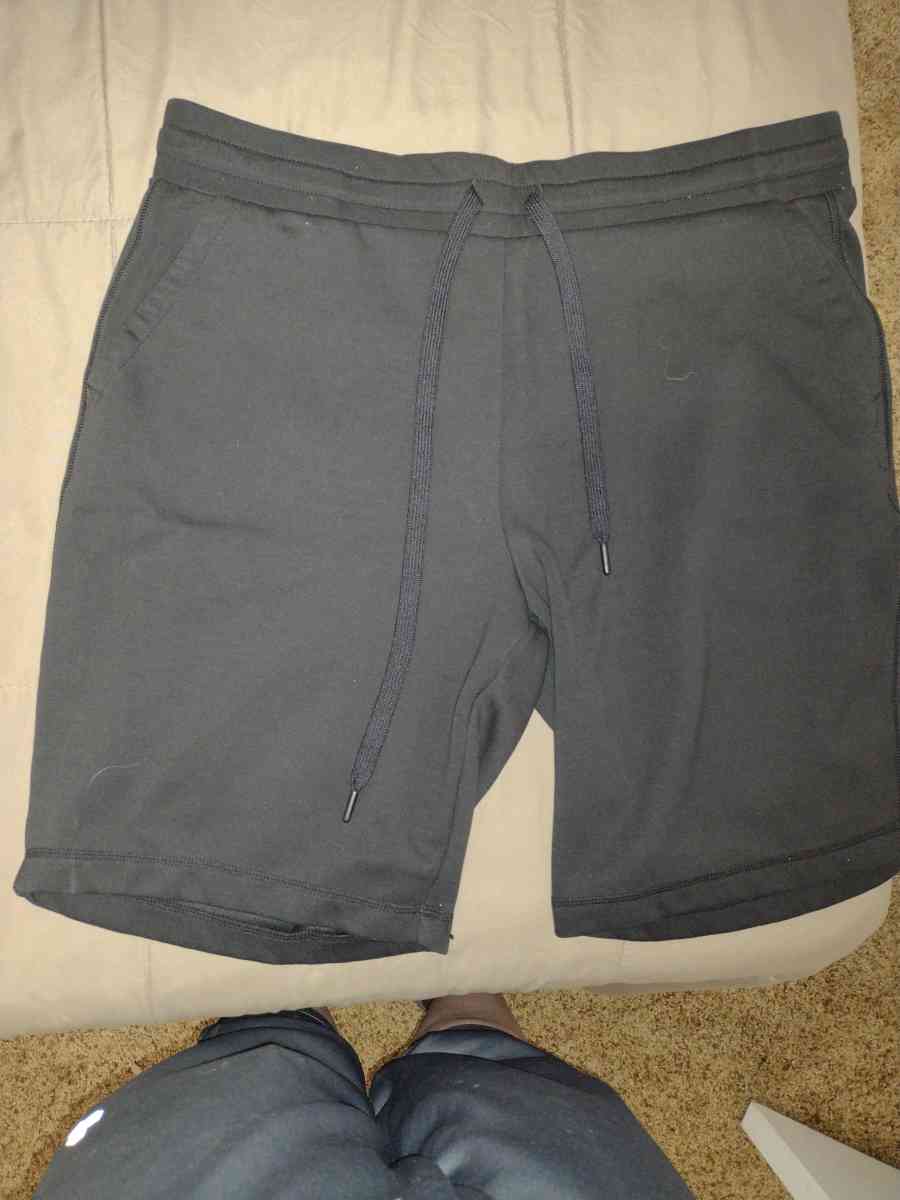 mens shorts - Magna, Utah - FleaMarketBay