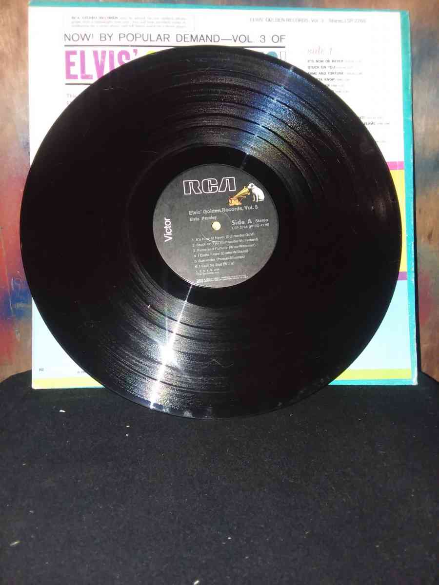 Elvis gold records volume three Vinyl record - Indianapolis, Indiana
