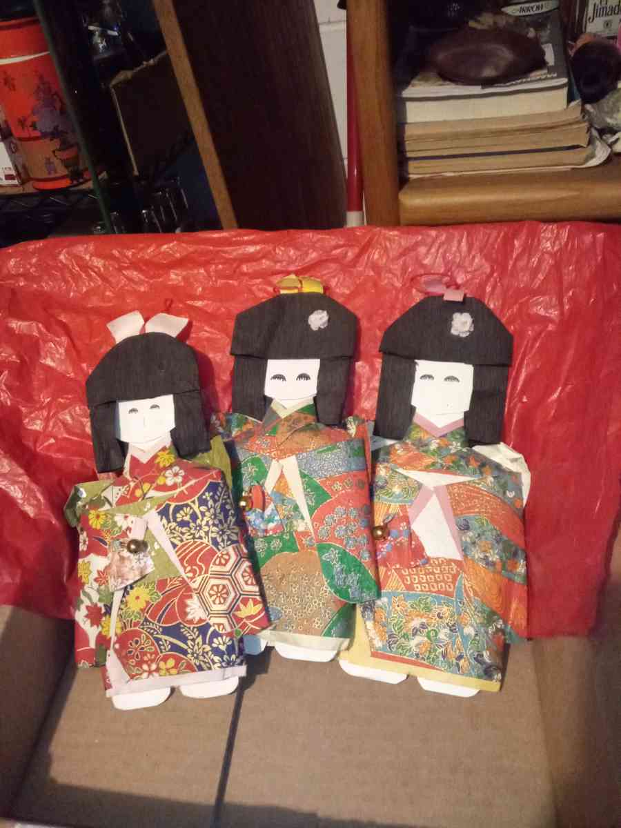 paper dolls from Japan - Ames, Iowa - FleaMarketBay