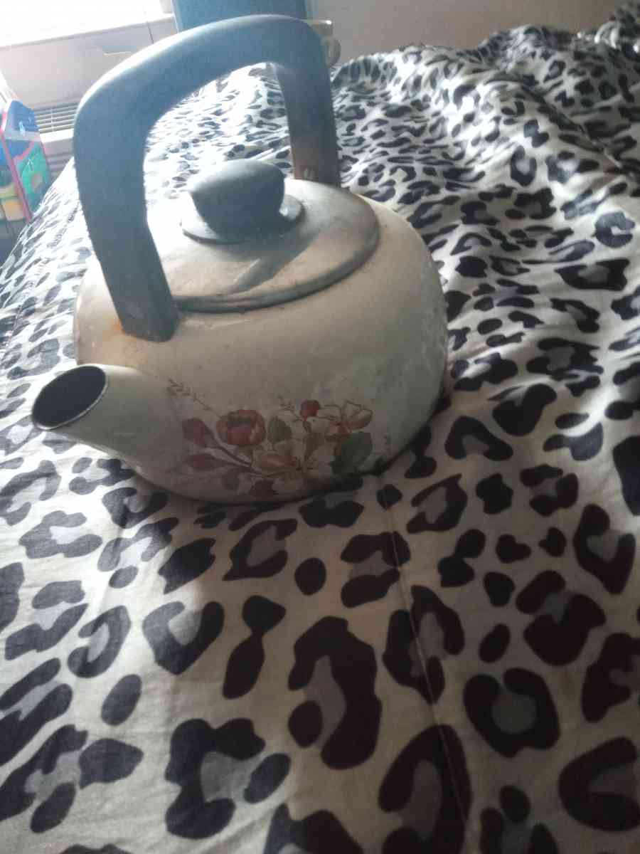 collectibles - Fayetteville, North Carolina - FleaMarketBay