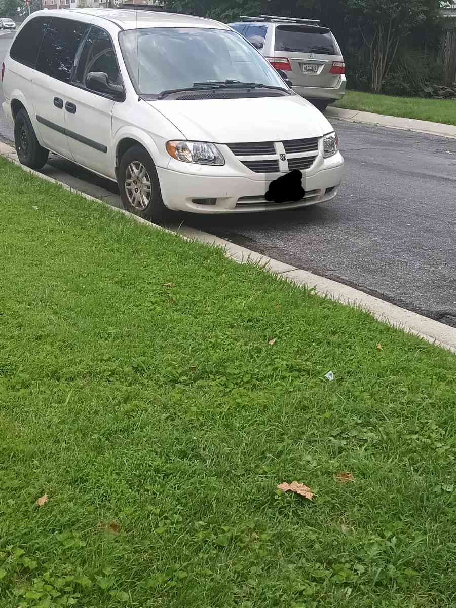 Dodge Caravan 2006 millaje 109 - Kensington, Maryland