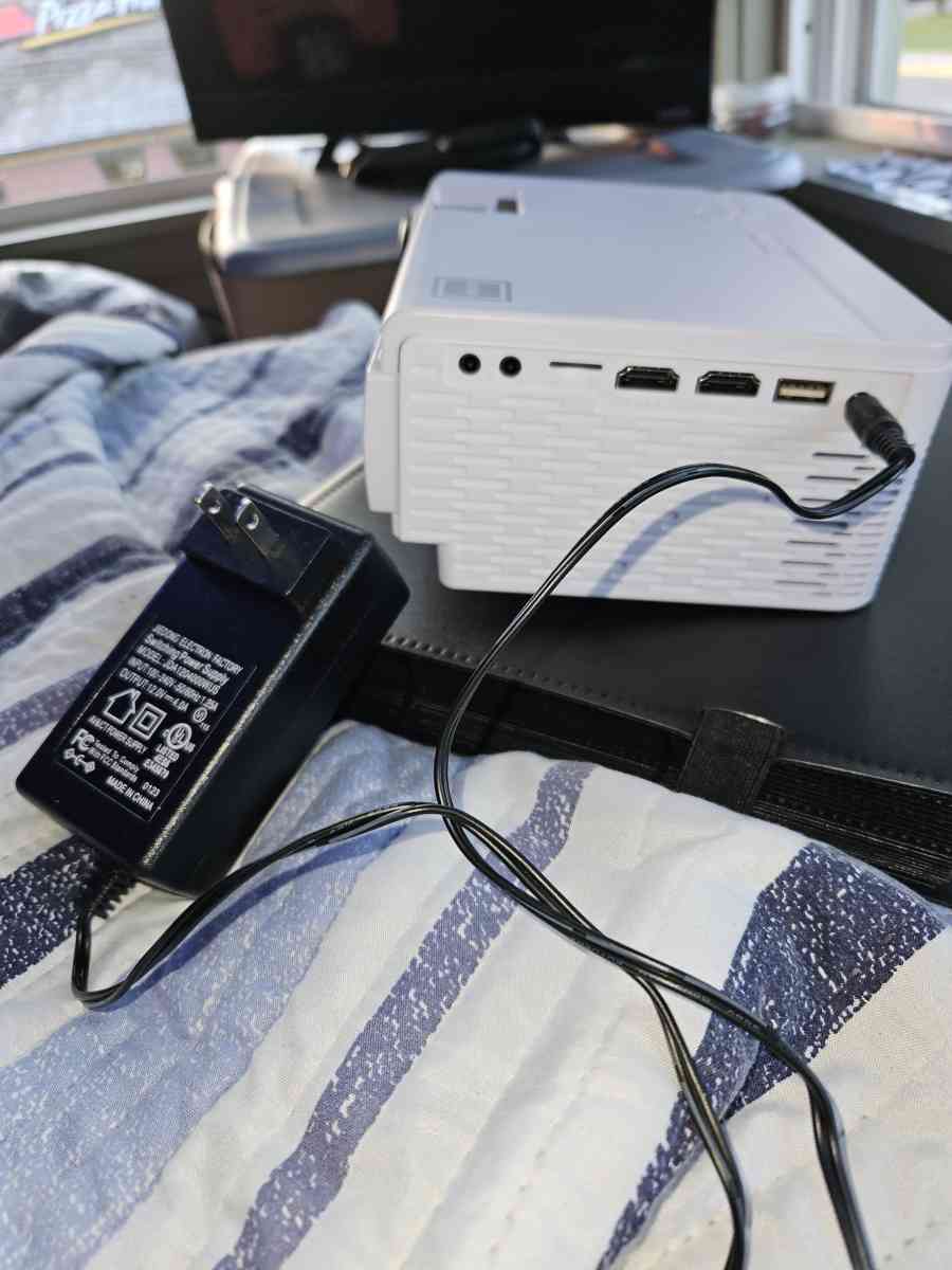 A home theater 2023 - Portage, Wisconsin - FleaMarketBay