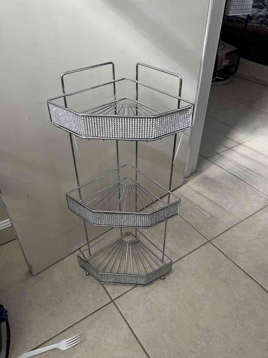 Bathroom Organizer - Bakersfield, California