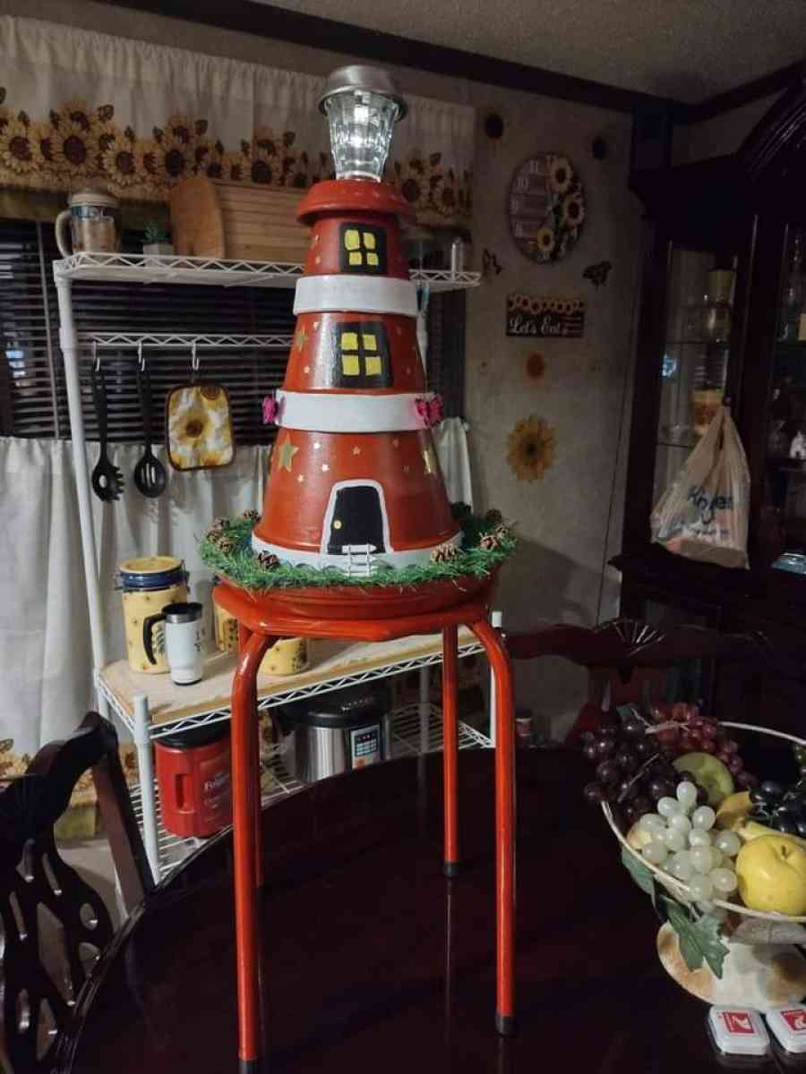 homemade lighthouse - Commerce, Georgia - FleaMarketBay