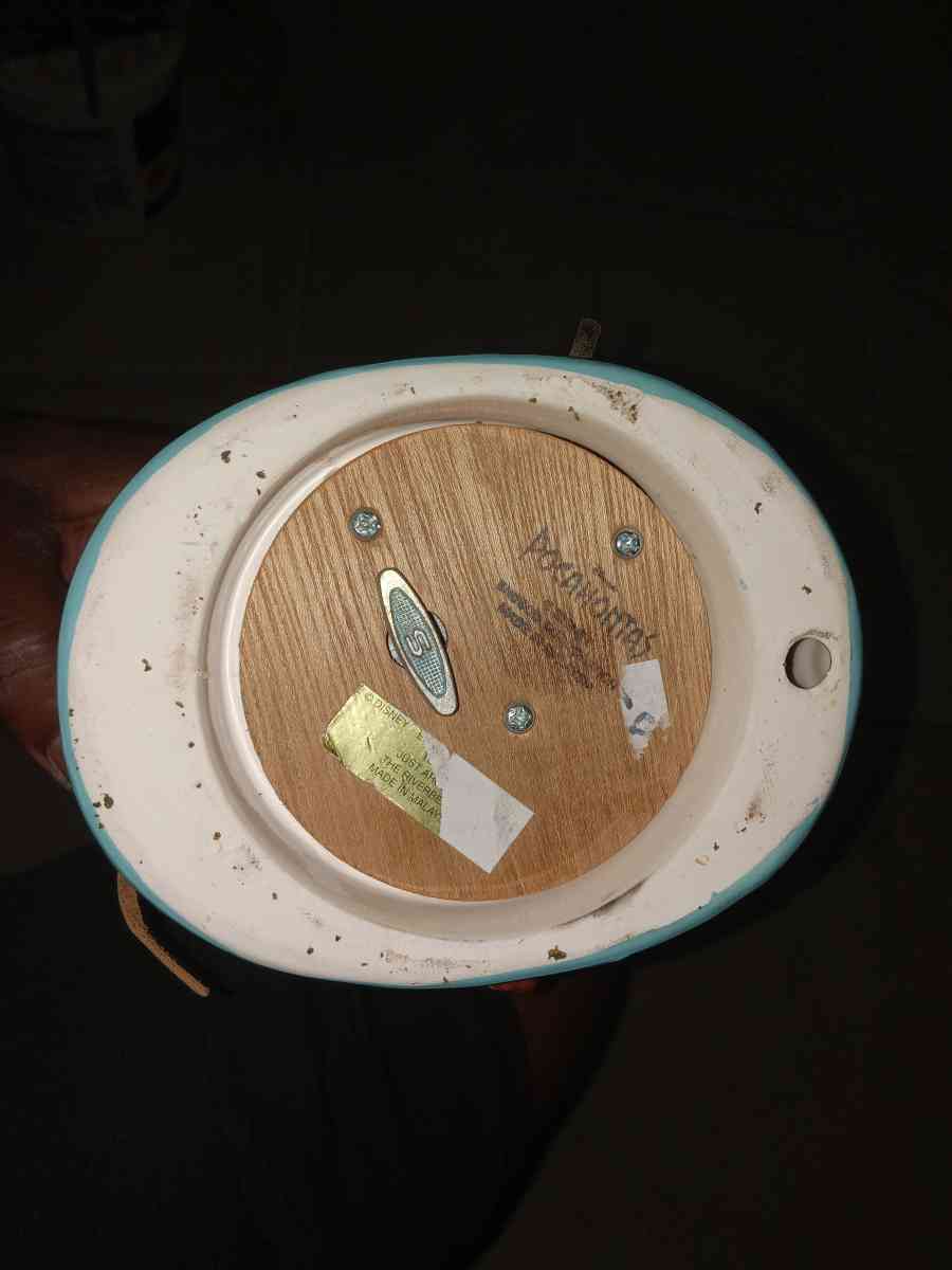 Is vintage pocahontas original - Clearlake, California - FleaMarketBay