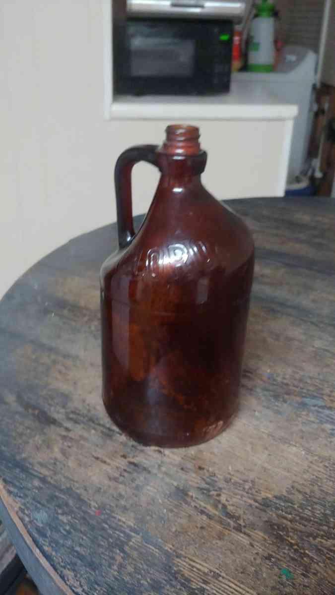 1930s Clorox bottle - Benton, Arkansas - FleaMarketBay