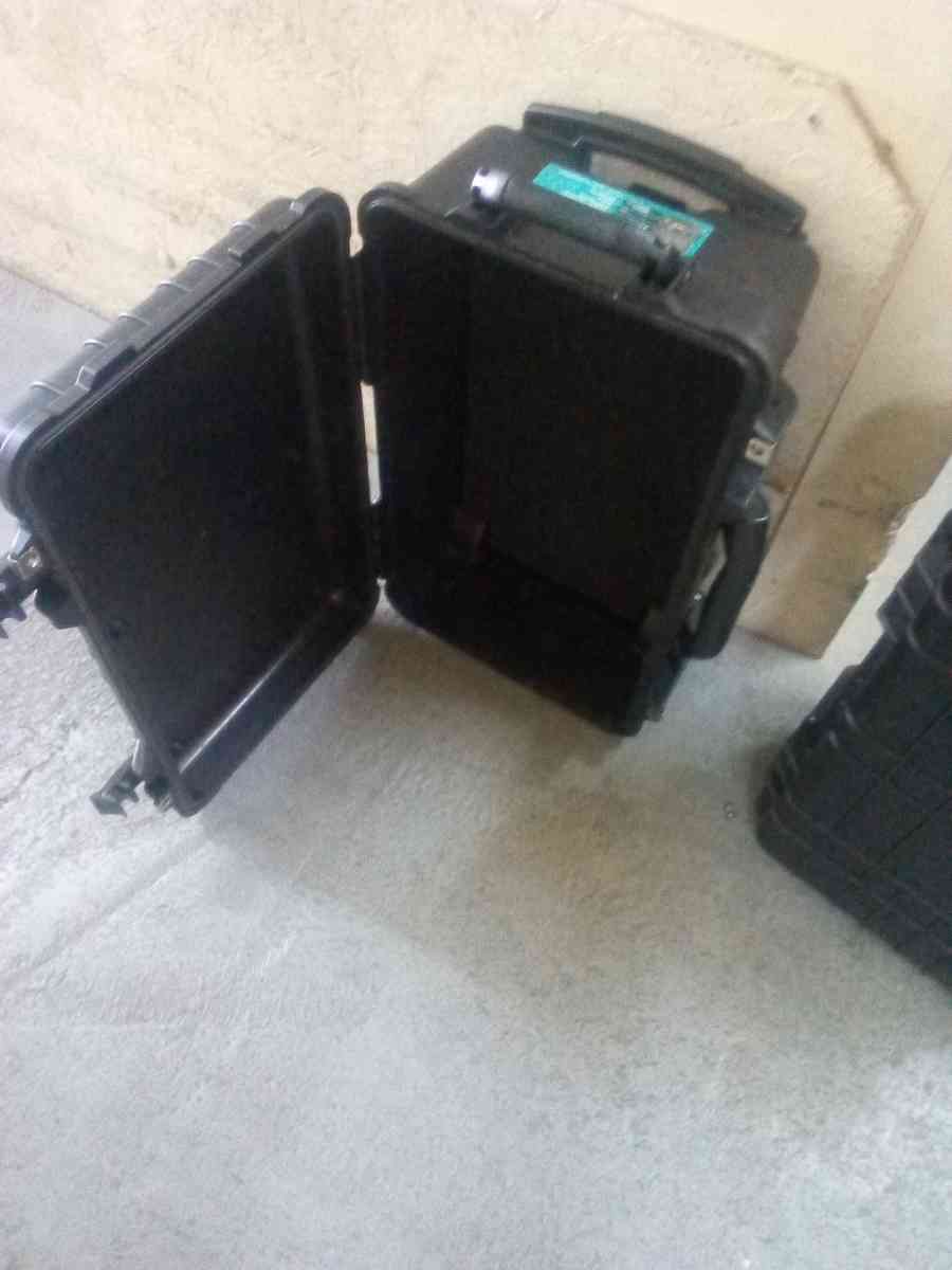 to Apache luggage 5000 could be used for guns - Phoenix, Arizona - FleaMarketBay