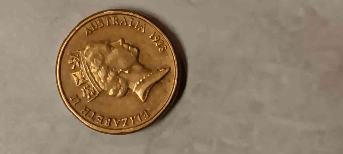 1988 2  dollarAustralia coin collectable valuable - San Antonio, Texas - FleaMarketBay