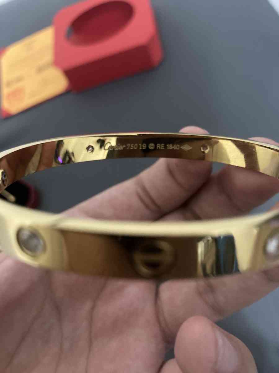 Cartier love bracelet - San Bernardino, California - FleaMarketBay