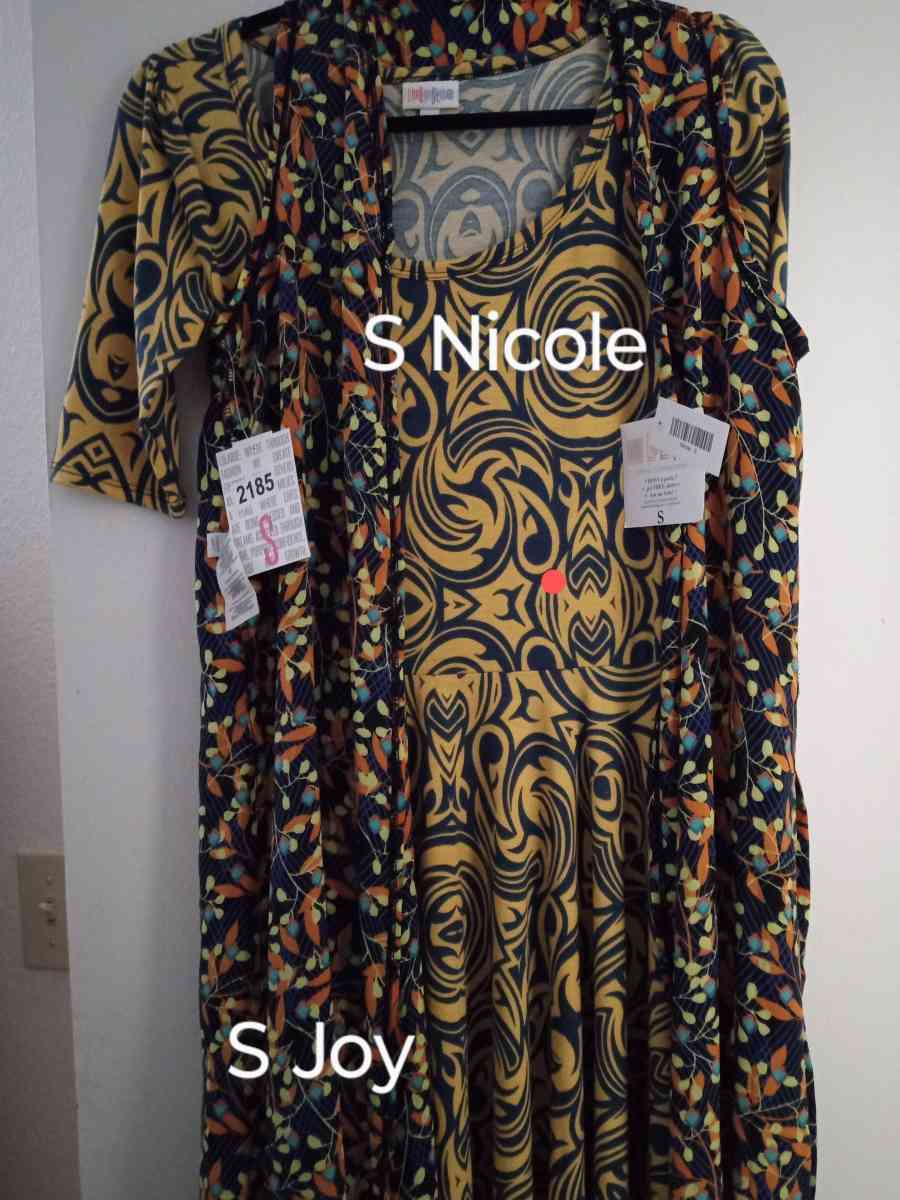 NWT LuLaRoe Dresses and Covers 40 each outfit - Hemet, California - FleaMarketBay