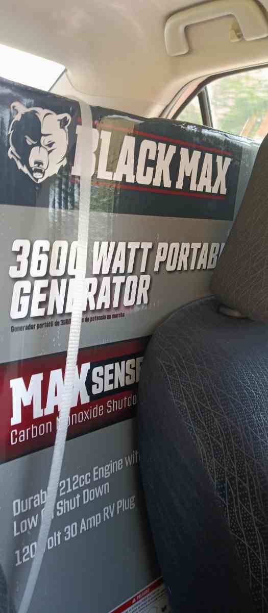 blackmax 3600 watt portable generator - Kansas City, Missouri