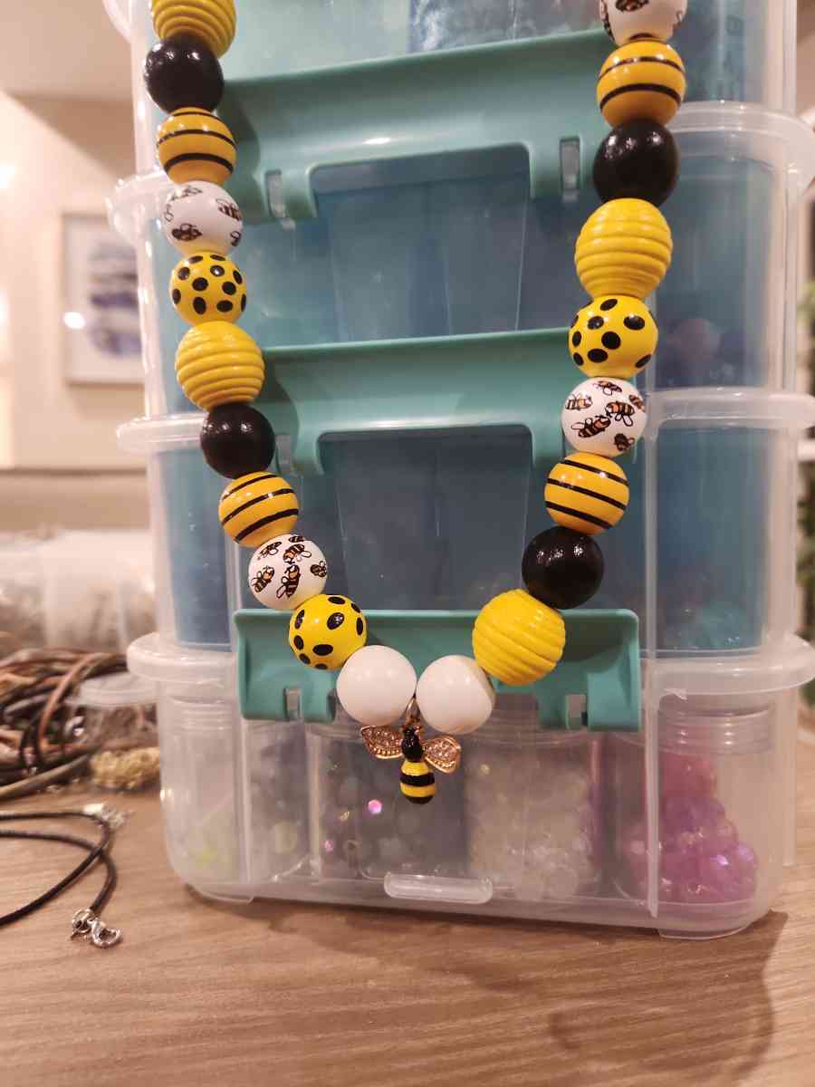 hand made necklaces - Marlton, New Jersey - FleaMarketBay