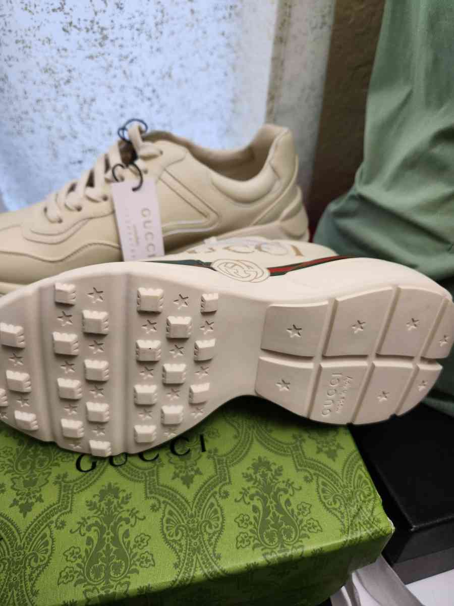 Gucci Sneaker size 7 - Mission Viejo, California - FleaMarketBay