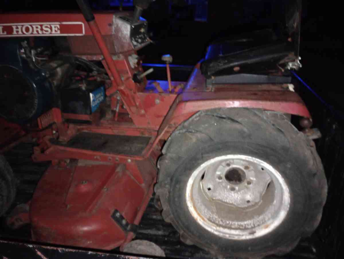 wheel horse riding mower - Wabash, Indiana - FleaMarketBay