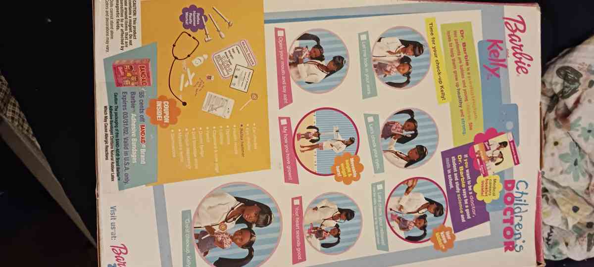 Dr Barbie and Kelly - Chattanooga, Tennessee - FleaMarketBay