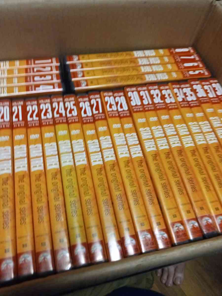 Star Trek 40 volume set DVDS - Rockingham, North Carolina - FleaMarketBay