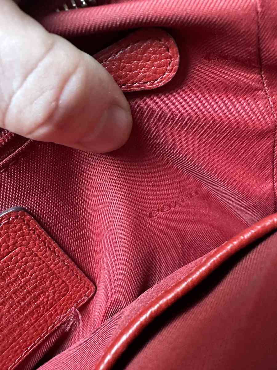 1 Ladies Burgundy COACH PURSE - Wilmington, North Carolina - FleaMarketBay