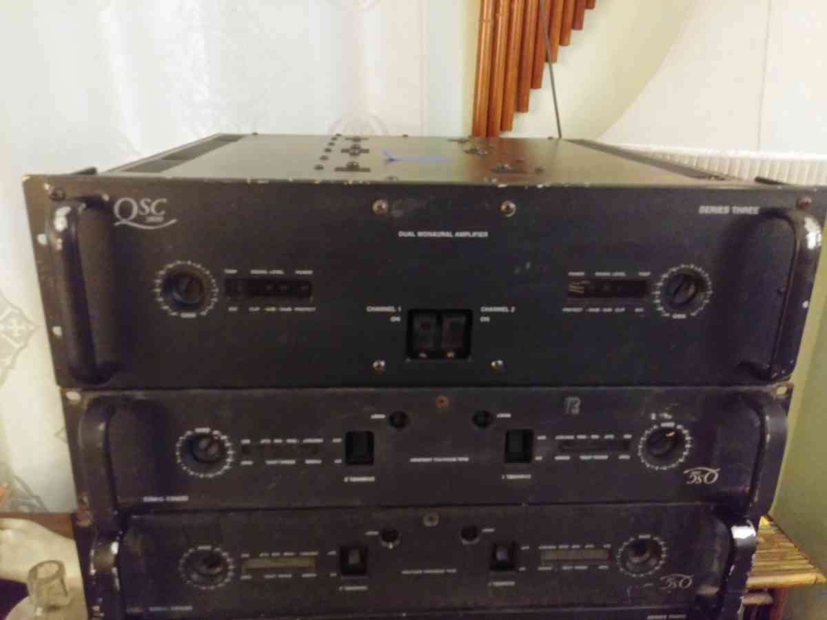 QSC Series 3 professional amplifiers 100 each - Los Angeles, California - FleaMarketBay