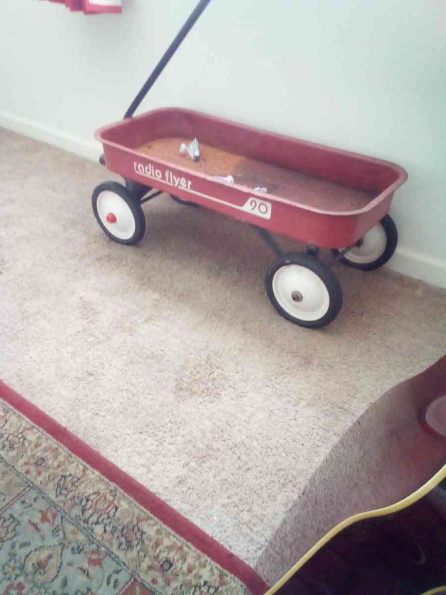 radio flyer 90 wagon - Fort Oglethorpe, Georgia - FleaMarketBay