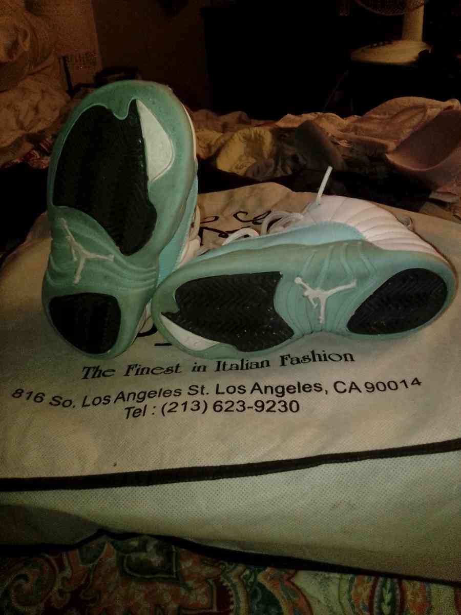 childs size 9 Jordon shoes - Las Vegas, Nevada - FleaMarketBay