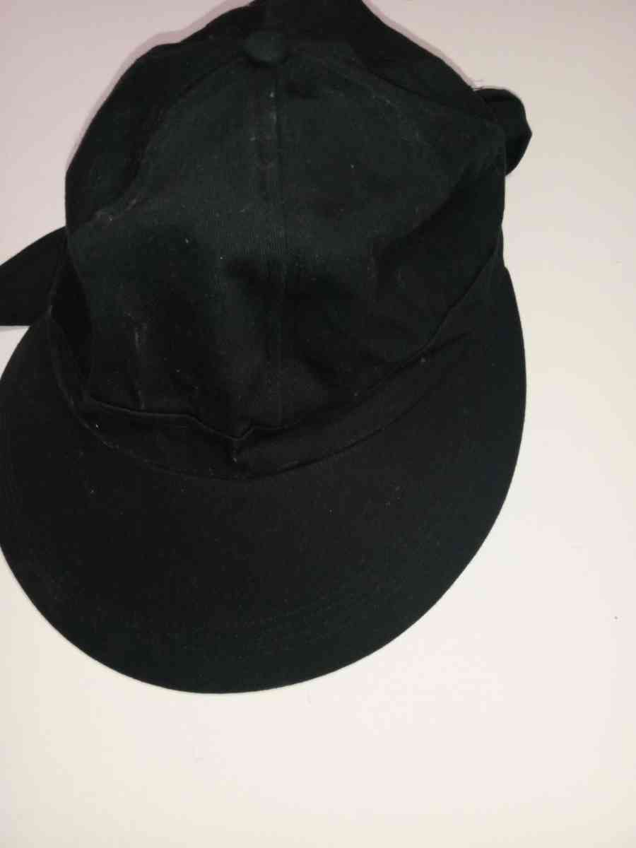 Womens hat with bow