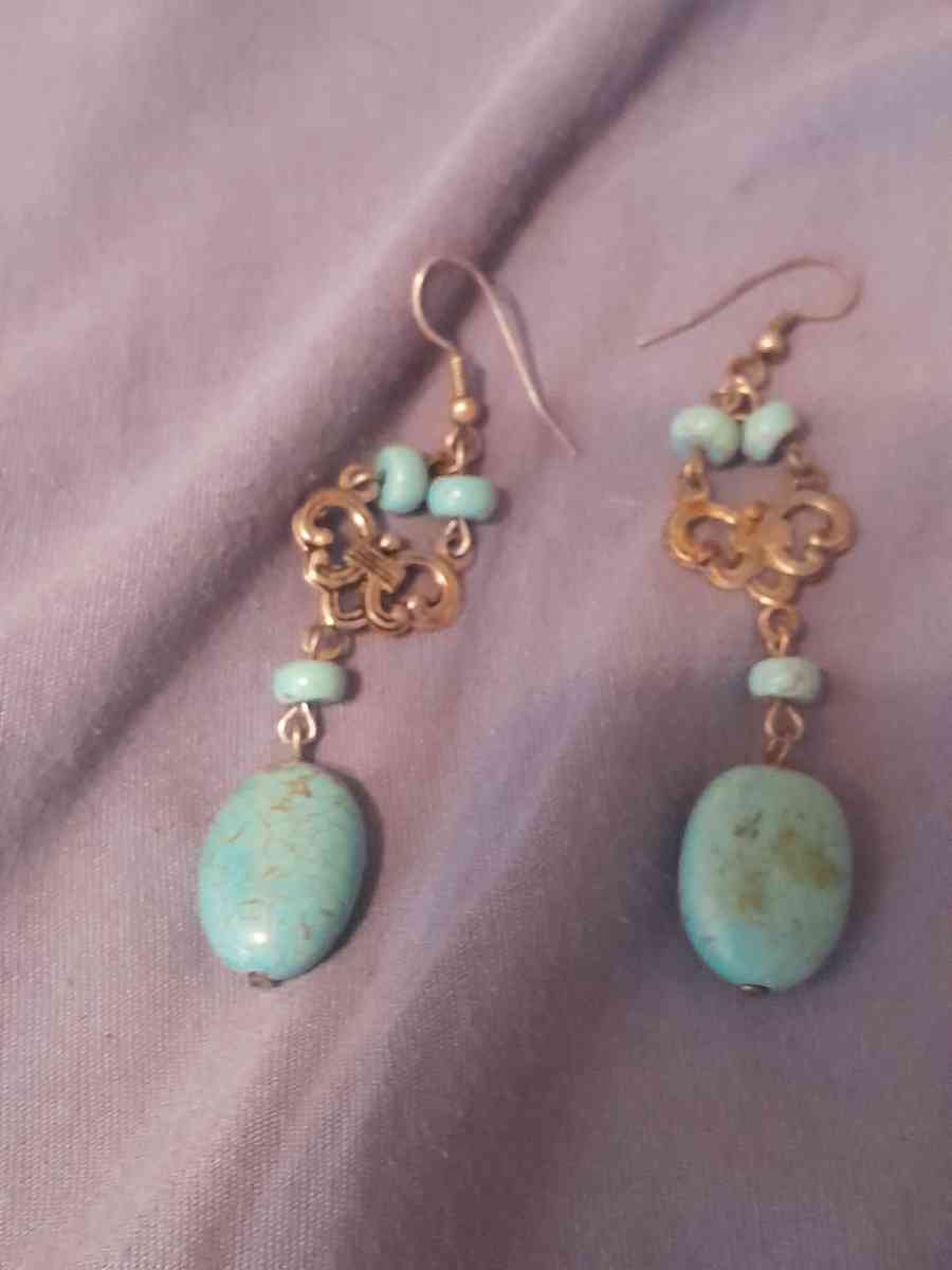 costume jewelry - Vinita, Oklahoma - FleaMarketBay