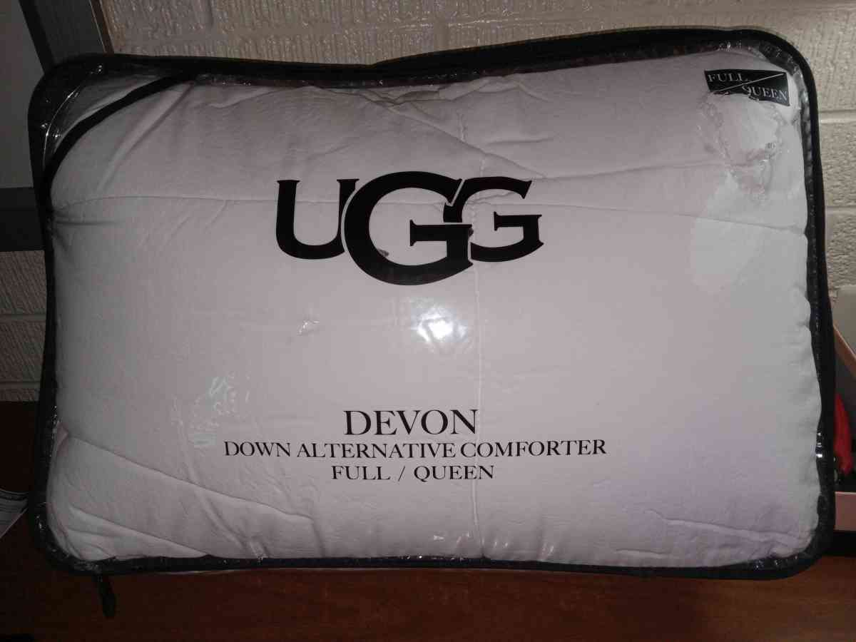 UGG Devon Down Alternative Comforter Full Queen - Denver, Colorado