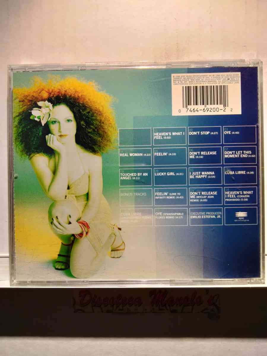 GLORIA ESTEFAN - Chicago, Illinois