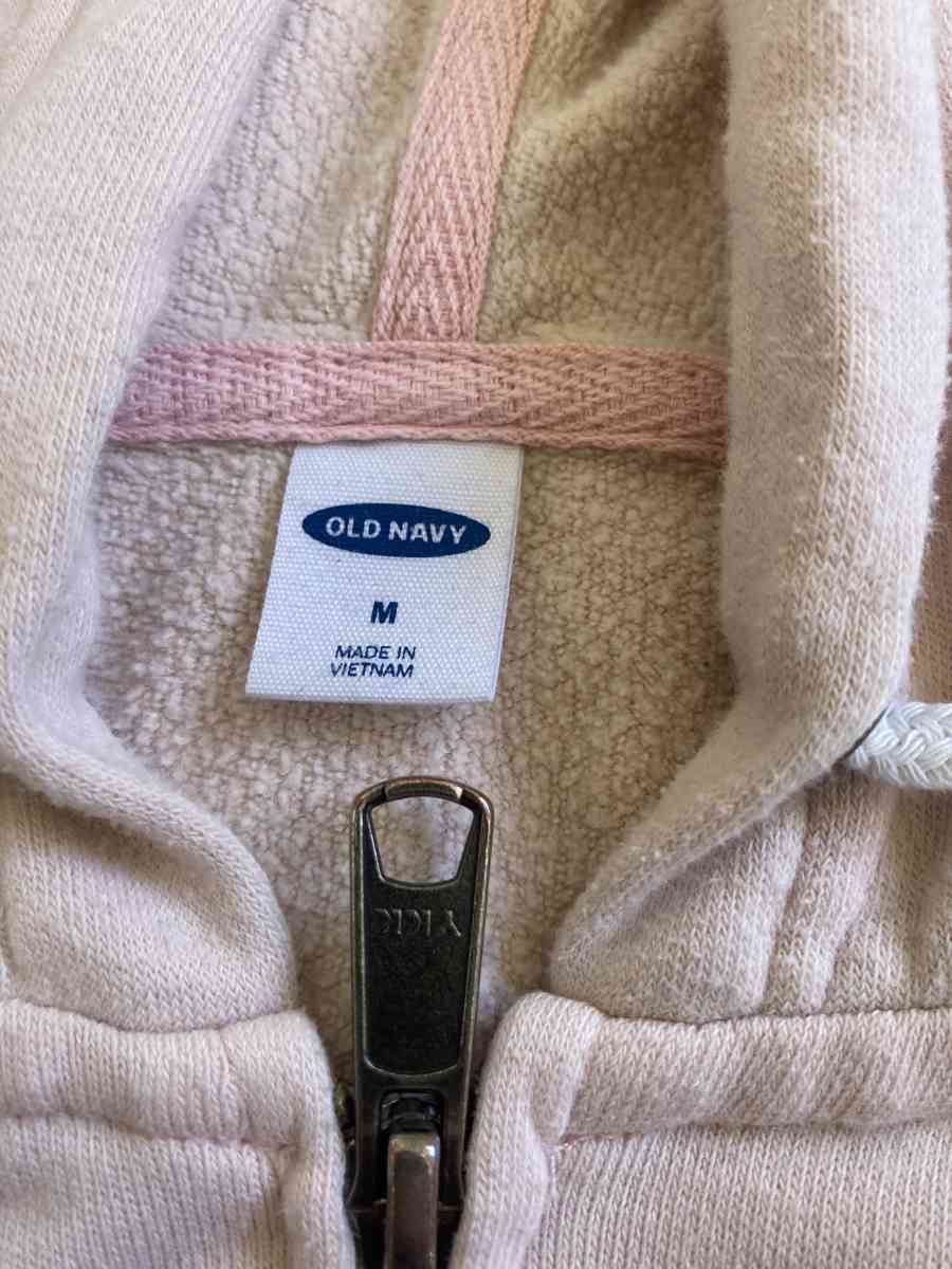 Old Navy Sweater - Salinas, California - FleaMarketBay